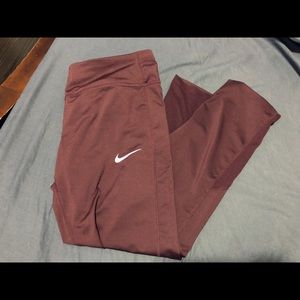 NIKE Leggings